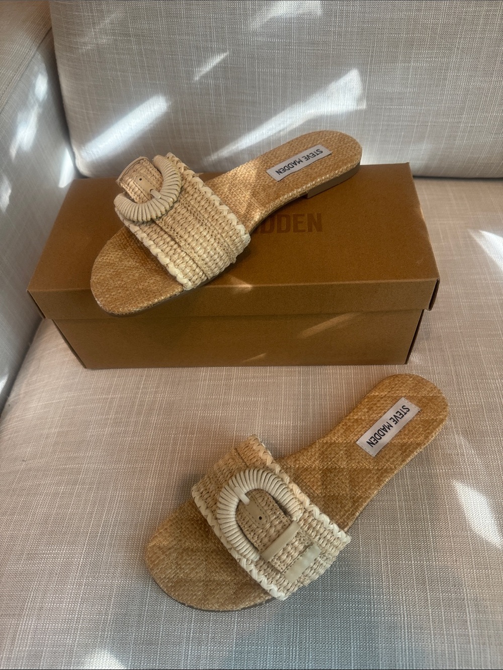 Steve Madden Natural Raffia Buckle Slide Sandals